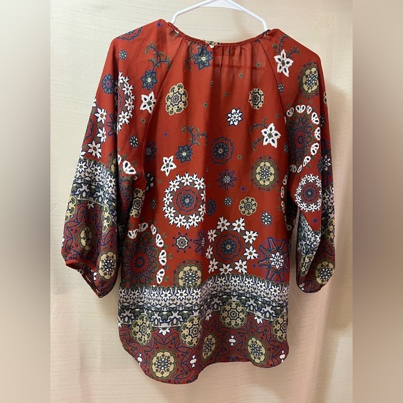 ⚫️ BOGO Renee C Floral Patterned Colourful Bohemian Blouse Size Medium - Picture 7 of 7